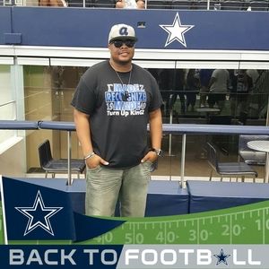 Meet your Posher, Devin