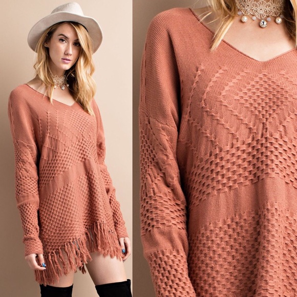 🆕SYNDIE knit sweater with fringe hem - DEEP PEACH - Picture 2 of 2