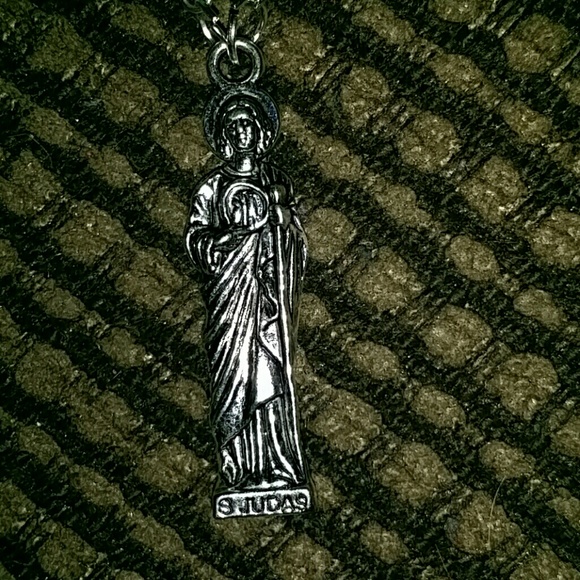 FINAL SALE!! St judas necklace - Picture 3 of 3