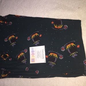 NWT LuLaRoe, TC HALLOWEEN witches cauldron