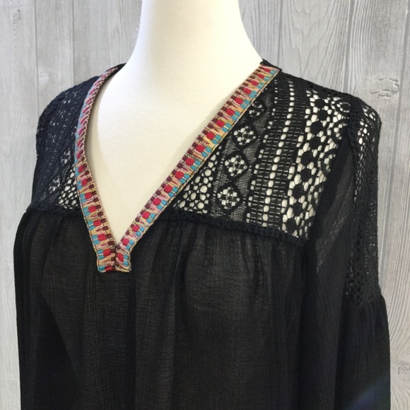 SOLD V Neck Blouse - M/L - Picture 4 of 4