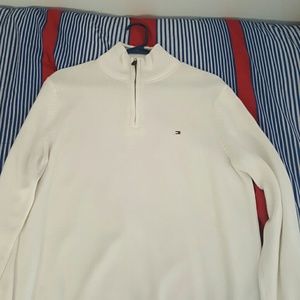 EUC Tommy Hilfiger Quarter Zip