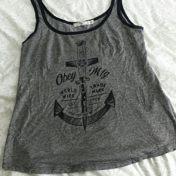 Obey tank - Picture 1 of 3