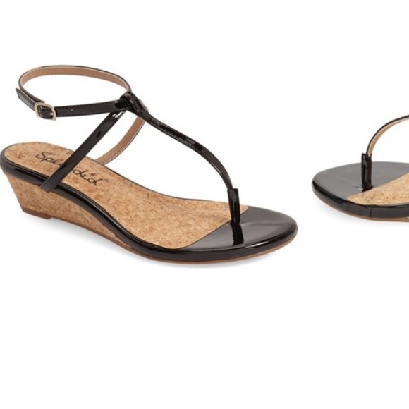 Black splendid sandals