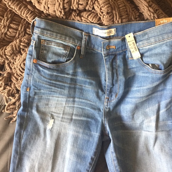 Madewell jeans. Sz 28- US 8. Never worn. - Picture 2 of 4