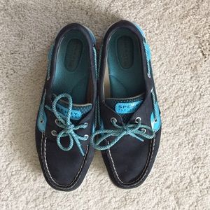 Used Blue Sperry's Cute