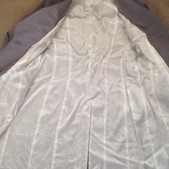 🚫SOLD 🚫 Banana Republic fall/rain coat 🌦🌧 - Picture 3 of 4