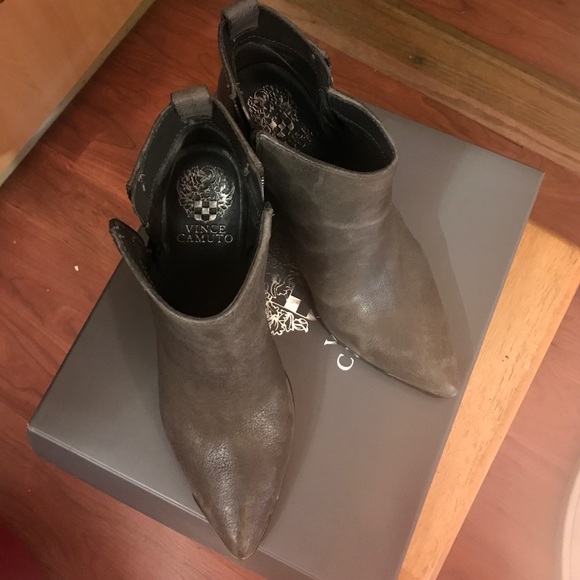 Vince Camuto Bootie