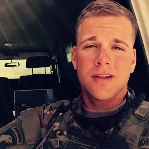 Meet your Posher, Evan