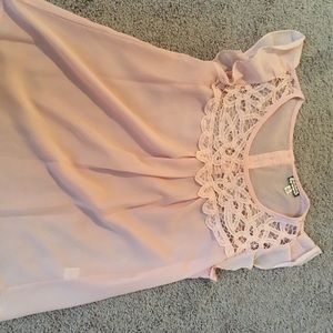Medium baby pink shirt