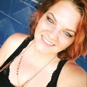 Meet your Posher, Carrie