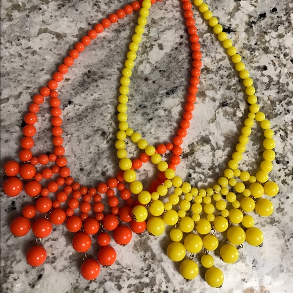Bundle 2 Beaded Necklaces