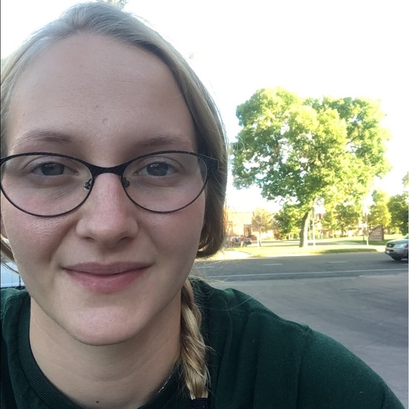 Meet your Posher, Chandler - Picture 1 of 1