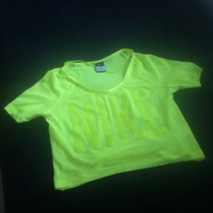 Nike Crop Top- Jersey