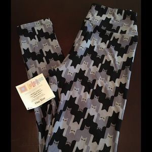 LULAROE OS Halloween Bats leggings NWT One Size