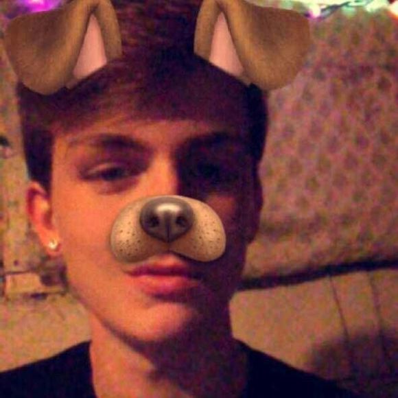 Meet your Posher, Kyle - Picture 1 of 1