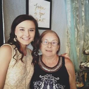 Meet your Posher, Katrina