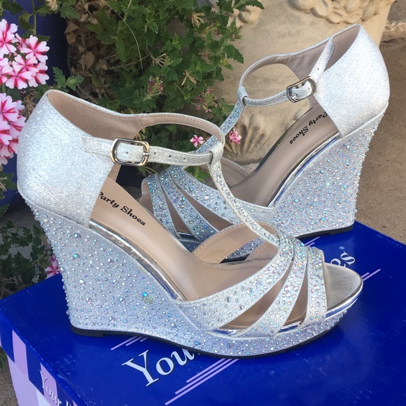 Silver iridescent wedges size 6 - Picture 2 of 4