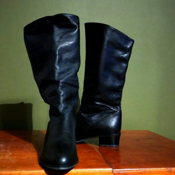 Black Mid Calf Slouch Leather Boots by FLINGS