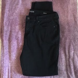 Black Skinny Jeans