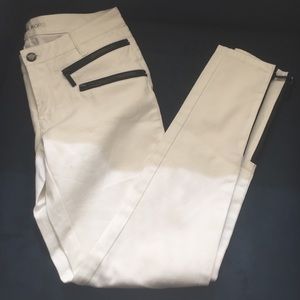 NWT Micheal Kors white skinny jeans