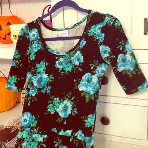 Lularoe Nicole floral dress