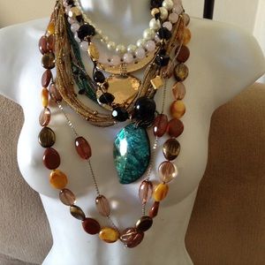 7 Vintage Gorgeous Necklaces. Rare beads. Wow!!