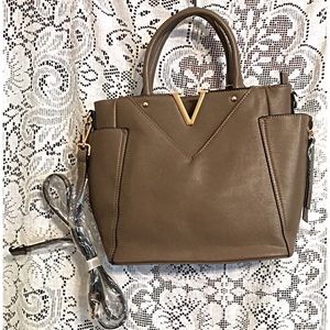 Boutique Bags - Stunning Tote Bag Large Brown with Shoulder Strap Boutique Bags - Stunning Tote Bag Large Brown with Shoulder Strap