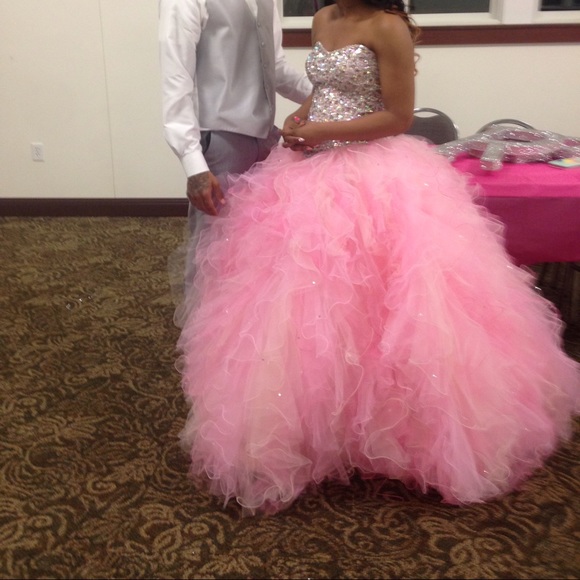 pink prom dress - Picture 2 of 3