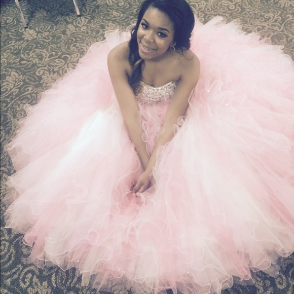 pink prom dress - Picture 3 of 3