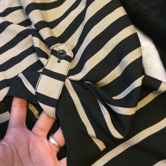 Blouse - Picture 2 of 2