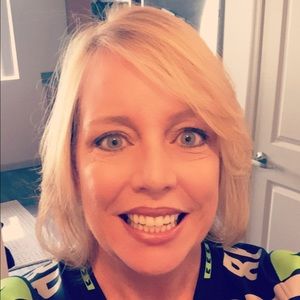 Meet your Posher, Cara