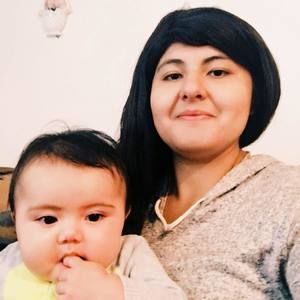 Meet your Posher, Yolanda