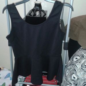 @allieyoji**** Black peplum top with bow lolita