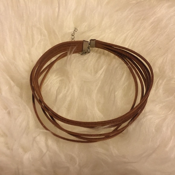 💕LAST ONE💕TAN layered choker - Picture 2 of 4