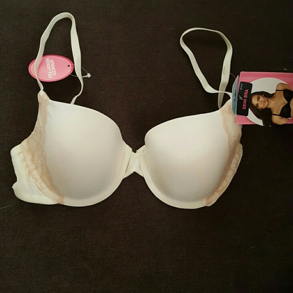 Demi Bra