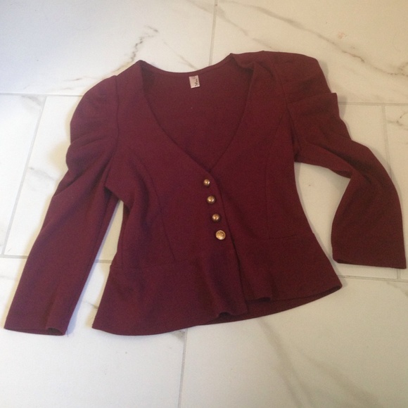 Burgundy crop blazer