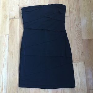 White House black market sleeveless slimming dress