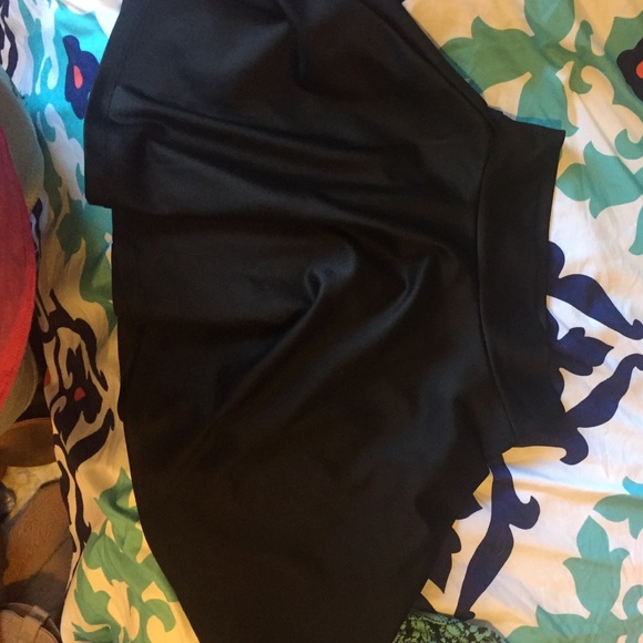 Skirt - Picture 1 of 1