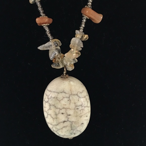 Jewelry - Picture 2 of 3