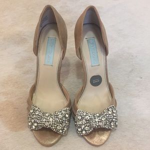 👠SALE👠Betsey Johnson Showstopping Stilletos!