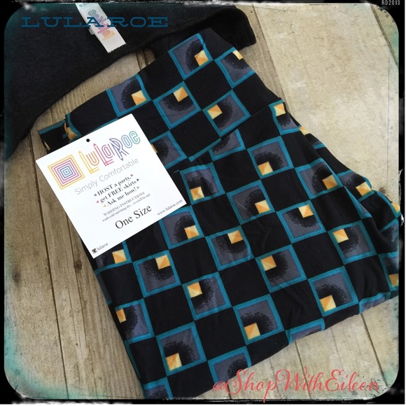 LuLaRoe Pants - 🆕 LulaRoe Blue FULL MOON OS Leggings!