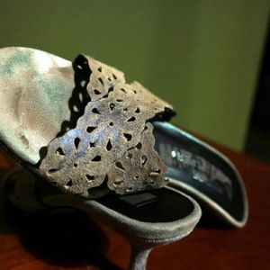 Donald J. Pliner Couture Iridescent Kitten Heels