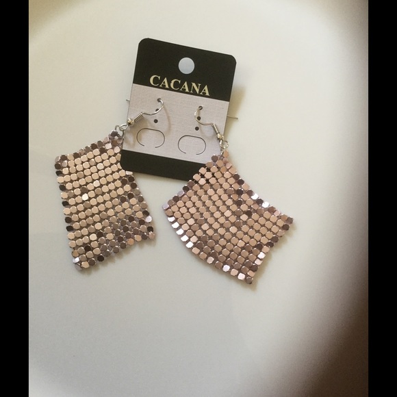 Dangle long earrings - Picture 2 of 3