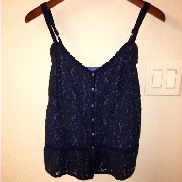 HOLLISTER