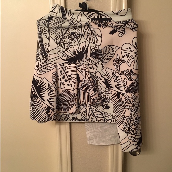 Zara asymmetrical skirt