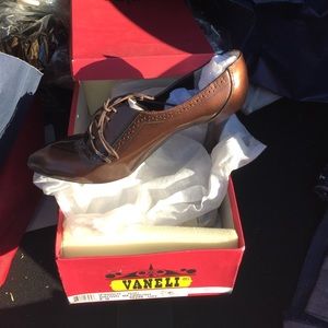 Vanelli brown metbrush  shoes new in box size 8