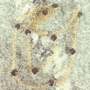 Kendra Scott necklace