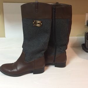 Tommy Hilfiger riding boots. Size 8
