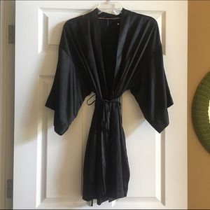 Victoria's Secret Kimono style robe
